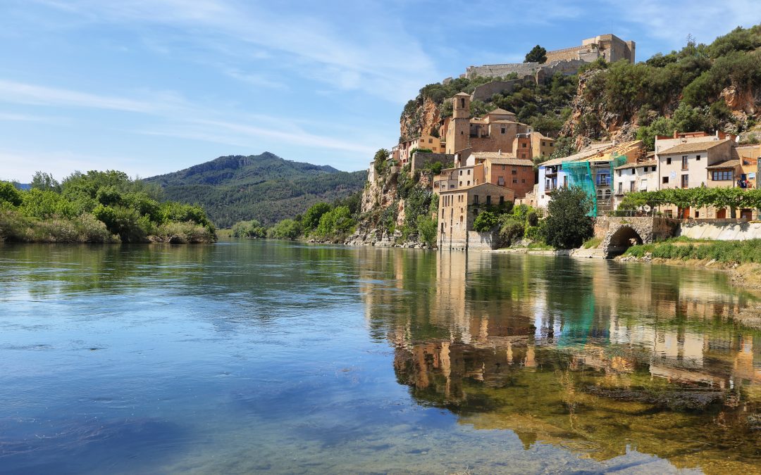 THE LANDS OF THE EBRO